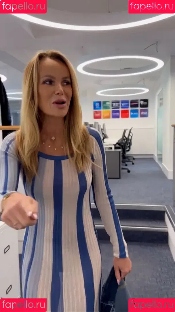 Amanda Holden / amanda_holden / noholdenback Onlyfans Photo Gallery 