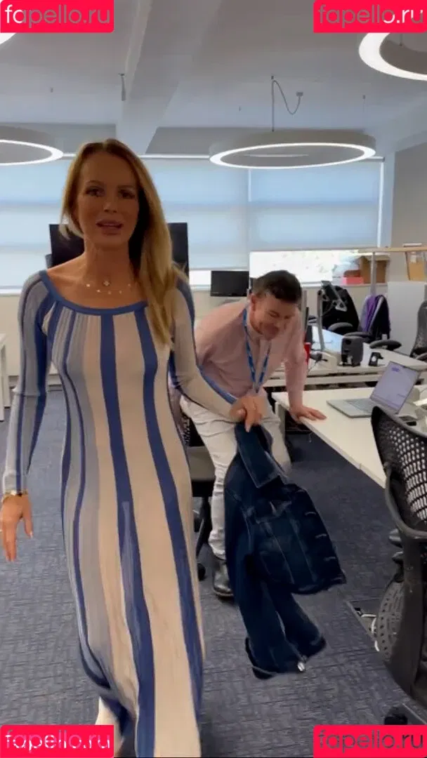 Amanda Holden / amanda_holden / noholdenback Onlyfans Photo Gallery 
