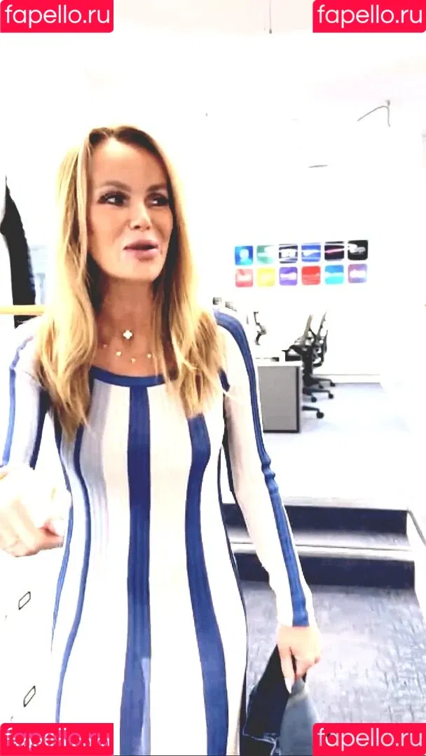 Amanda Holden / amanda_holden / noholdenback Onlyfans Photo Gallery 