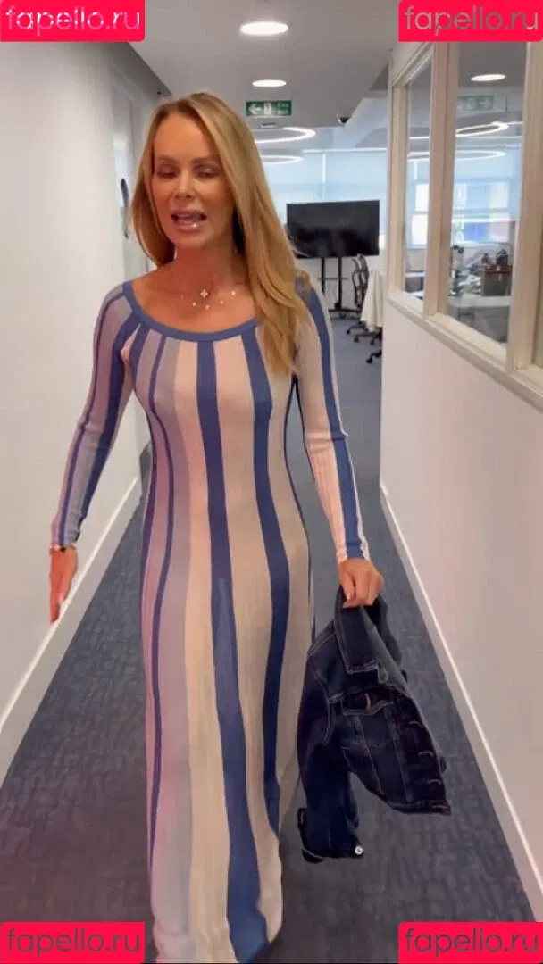 Amanda Holden / amanda_holden / noholdenback Onlyfans Photo Gallery 