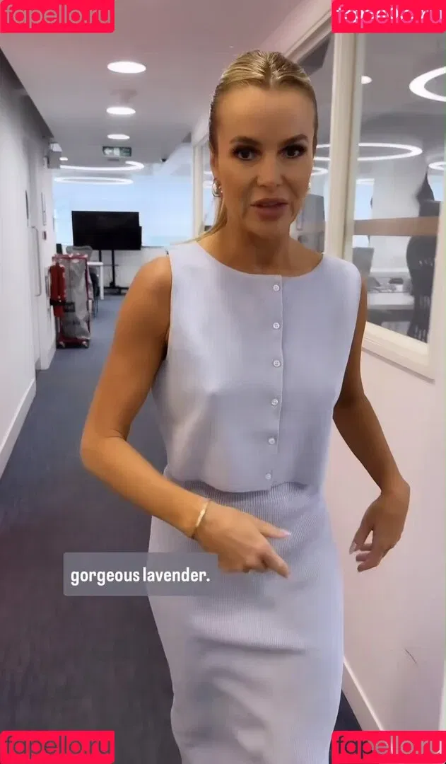 Amanda Holden / amanda_holden / noholdenback Onlyfans Photo Gallery 