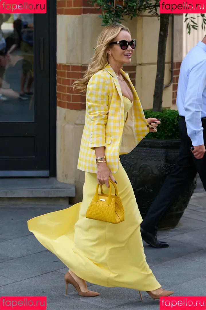 Amanda Holden / amanda_holden / noholdenback Onlyfans Photo Gallery 