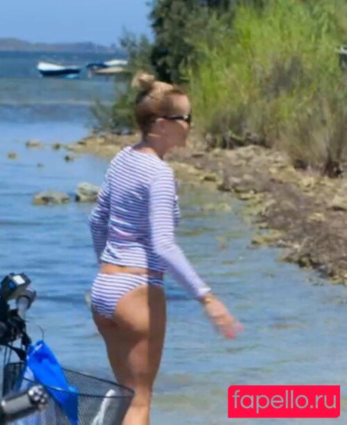 Amanda Holden Nude Onlyfans Photo 8