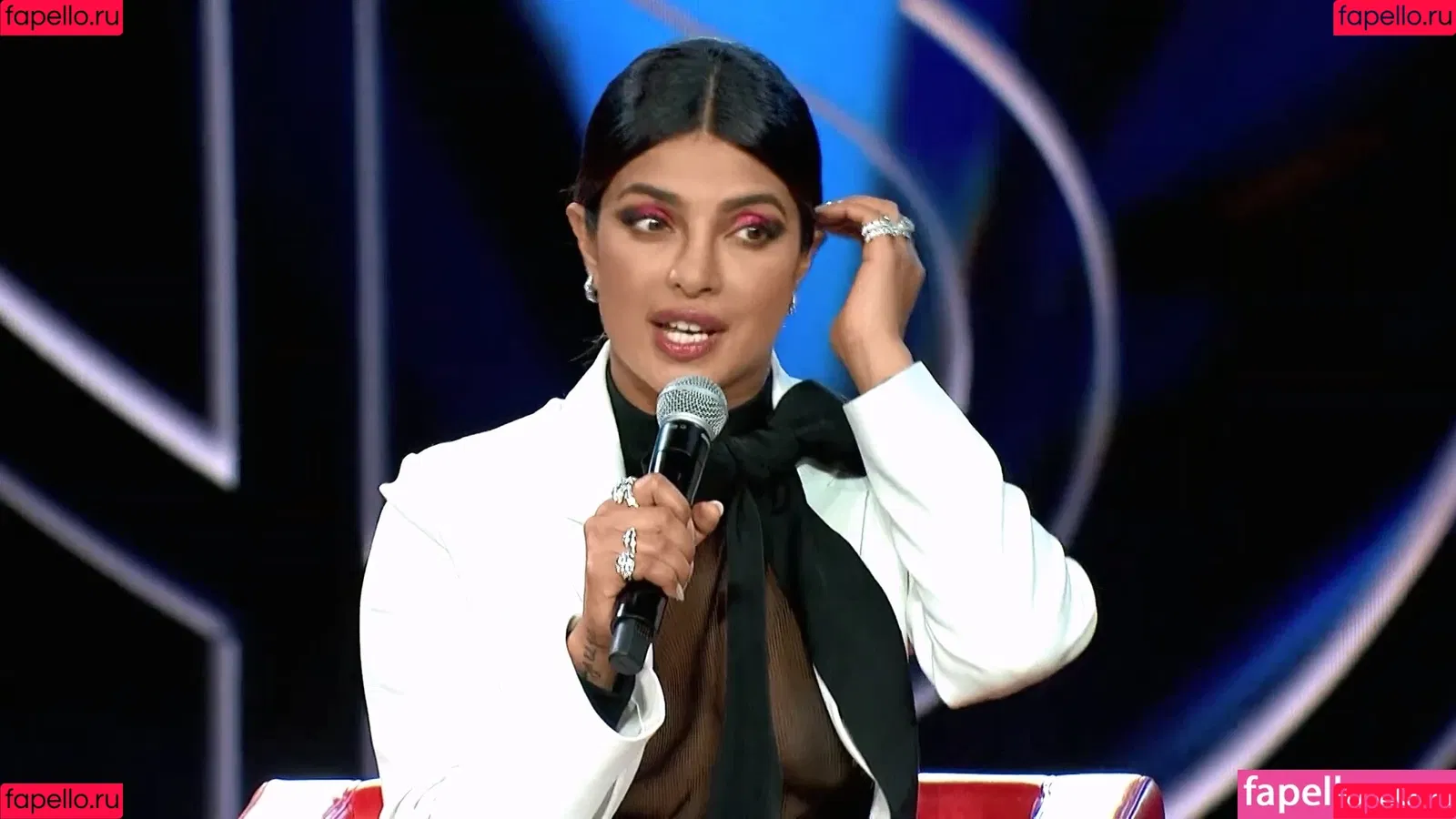 Priyanka Chopra / officialsherlynchopra / priyankachopra Onlyfans Photo Gallery 