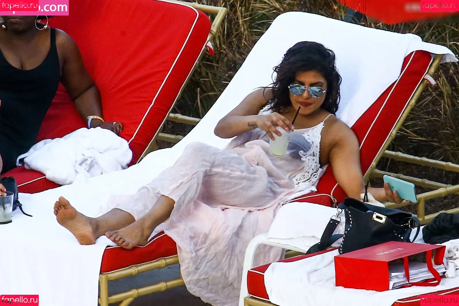 Priyanka Chopra / officialsherlynchopra / priyankachopra Onlyfans Photo Gallery 