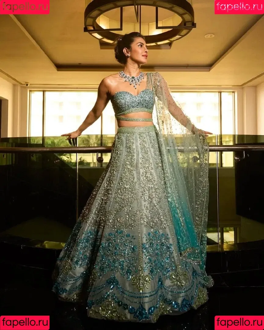 Priyanka Chopra / officialsherlynchopra / priyankachopra Onlyfans Photo Gallery 