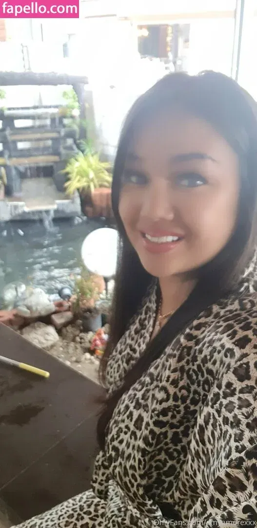 amyamorevip / amysmakeups Onlyfans Photo Gallery 