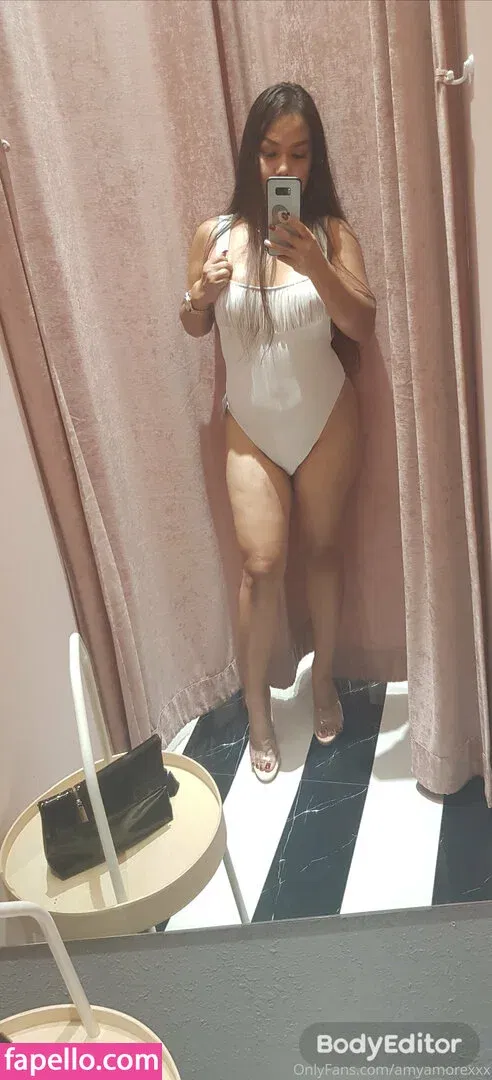 amyamorevip / amysmakeups Onlyfans Photo Gallery 