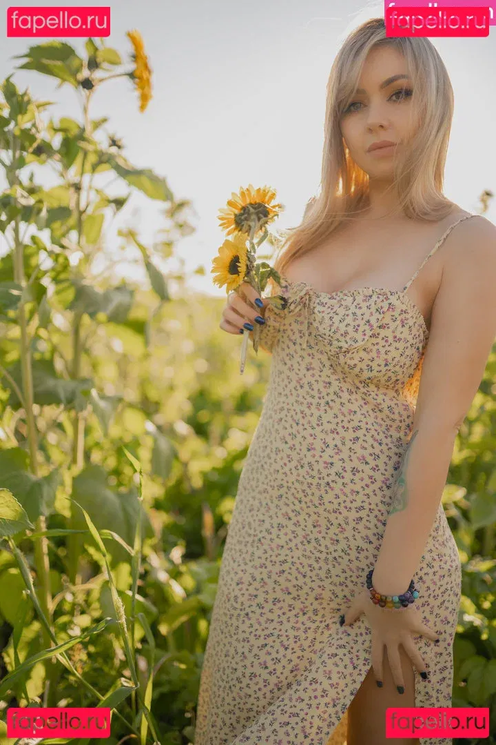 Amy Thunderbolt Onlyfans Photo Gallery 