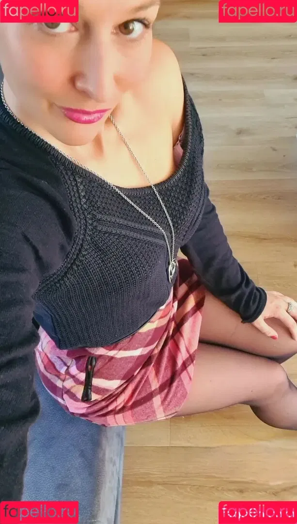 La_mode_d_helena / hd.of.femininity / hd.of.feminity / valentinaseduction Onlyfans Photo Gallery 
