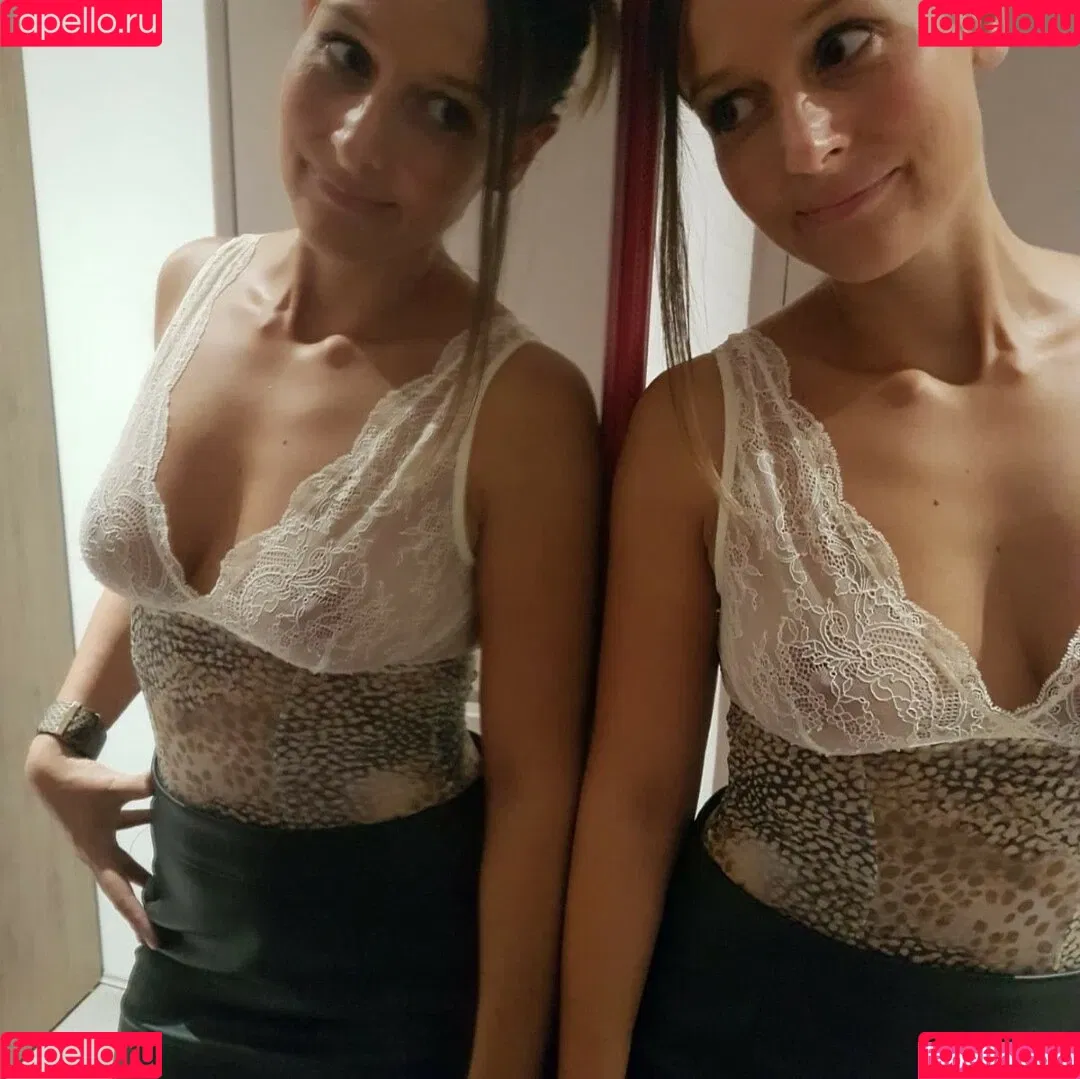 La_mode_d_helena / hd.of.femininity / hd.of.feminity / valentinaseduction Onlyfans Photo Gallery 
