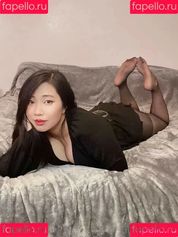 Hotwives XXX / hotwifeemma / katiejaneuk Onlyfans Photo Gallery 