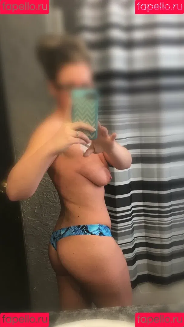 Hotwives XXX / hotwifeemma / katiejaneuk Onlyfans Photo Gallery 