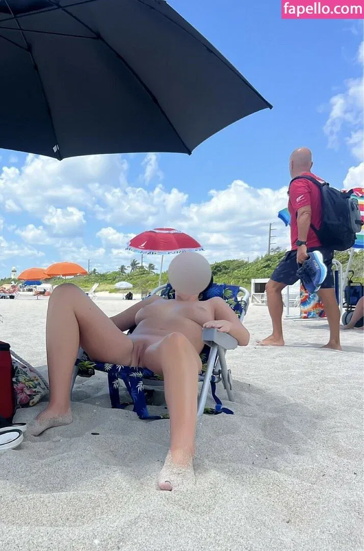 Hotwives XXX / hotwifeemma / katiejaneuk Onlyfans Photo Gallery 