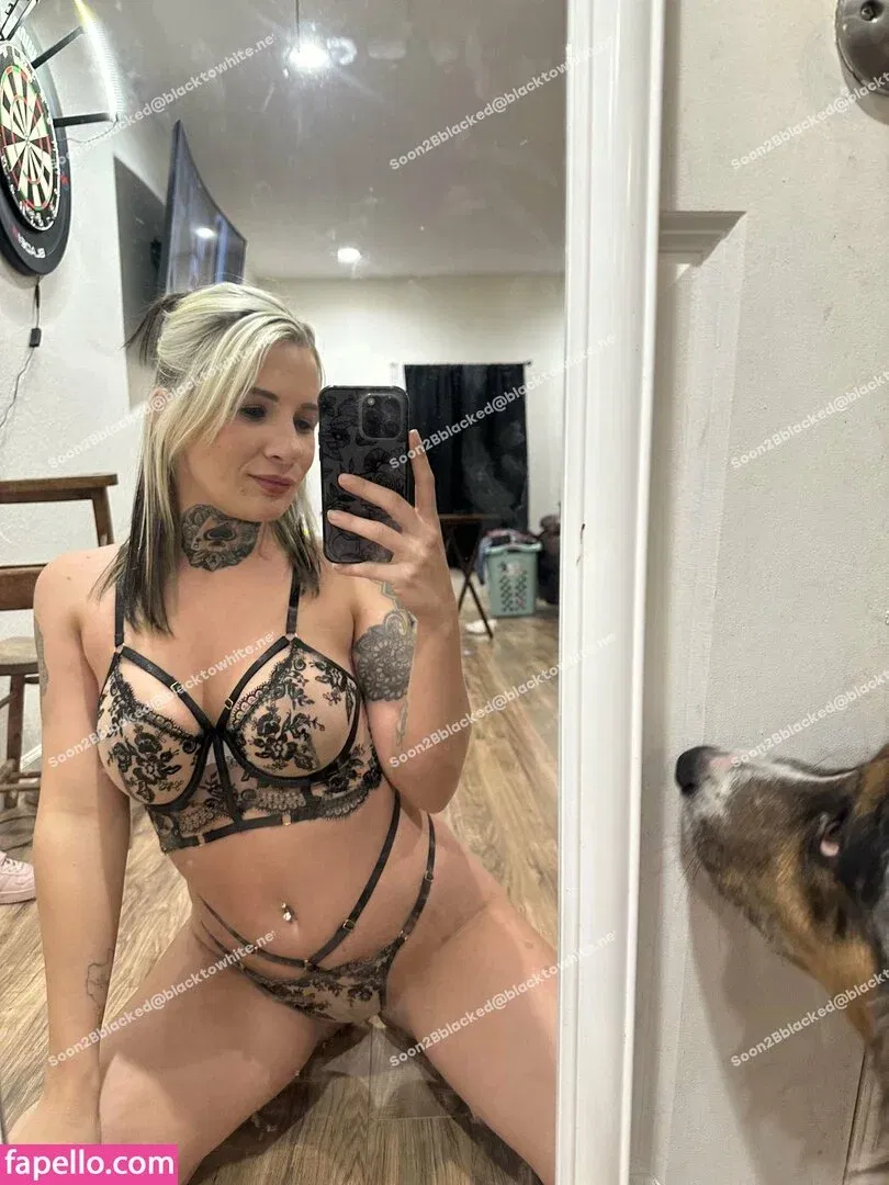 Hotwives XXX / hotwifeemma / katiejaneuk Onlyfans Photo Gallery 