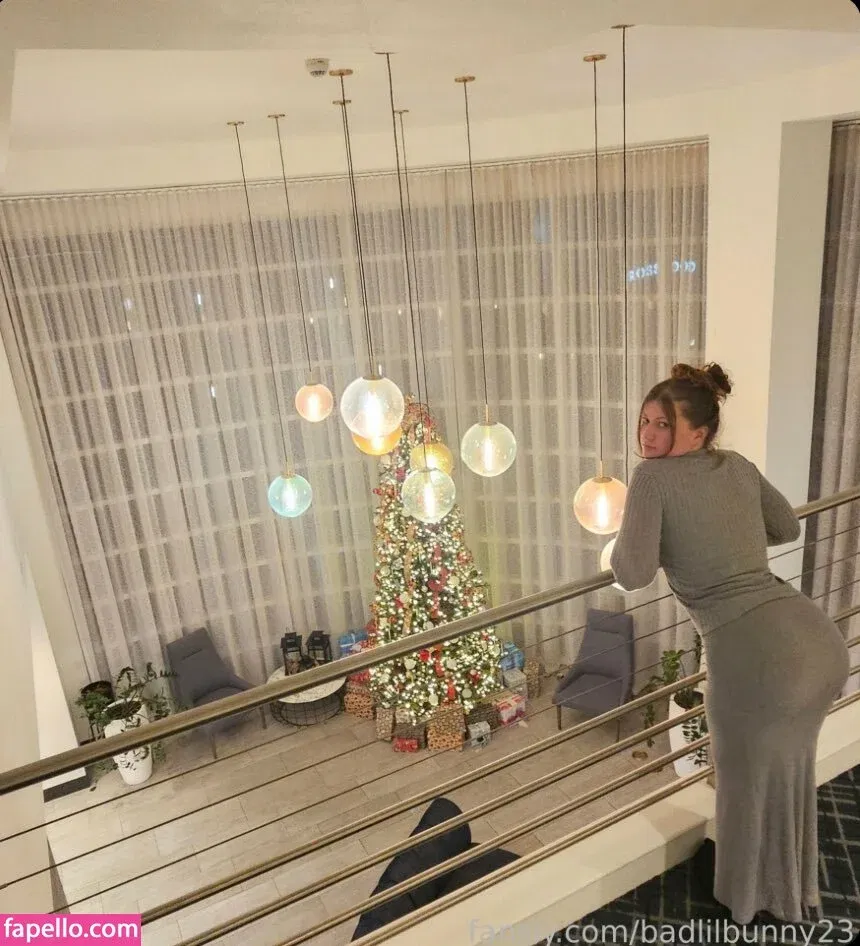 Hotwives XXX / hotwifeemma / katiejaneuk Onlyfans Photo Gallery 