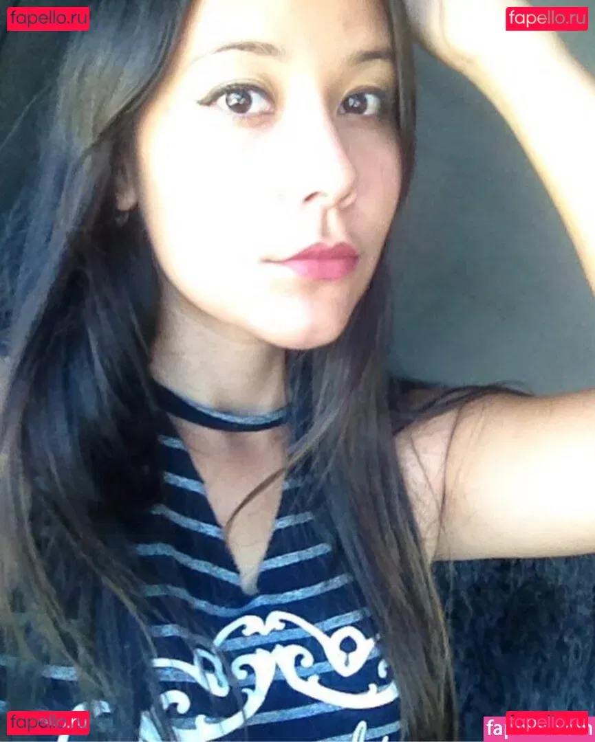 Hotwives XXX / hotwifeemma / katiejaneuk Onlyfans Photo Gallery 