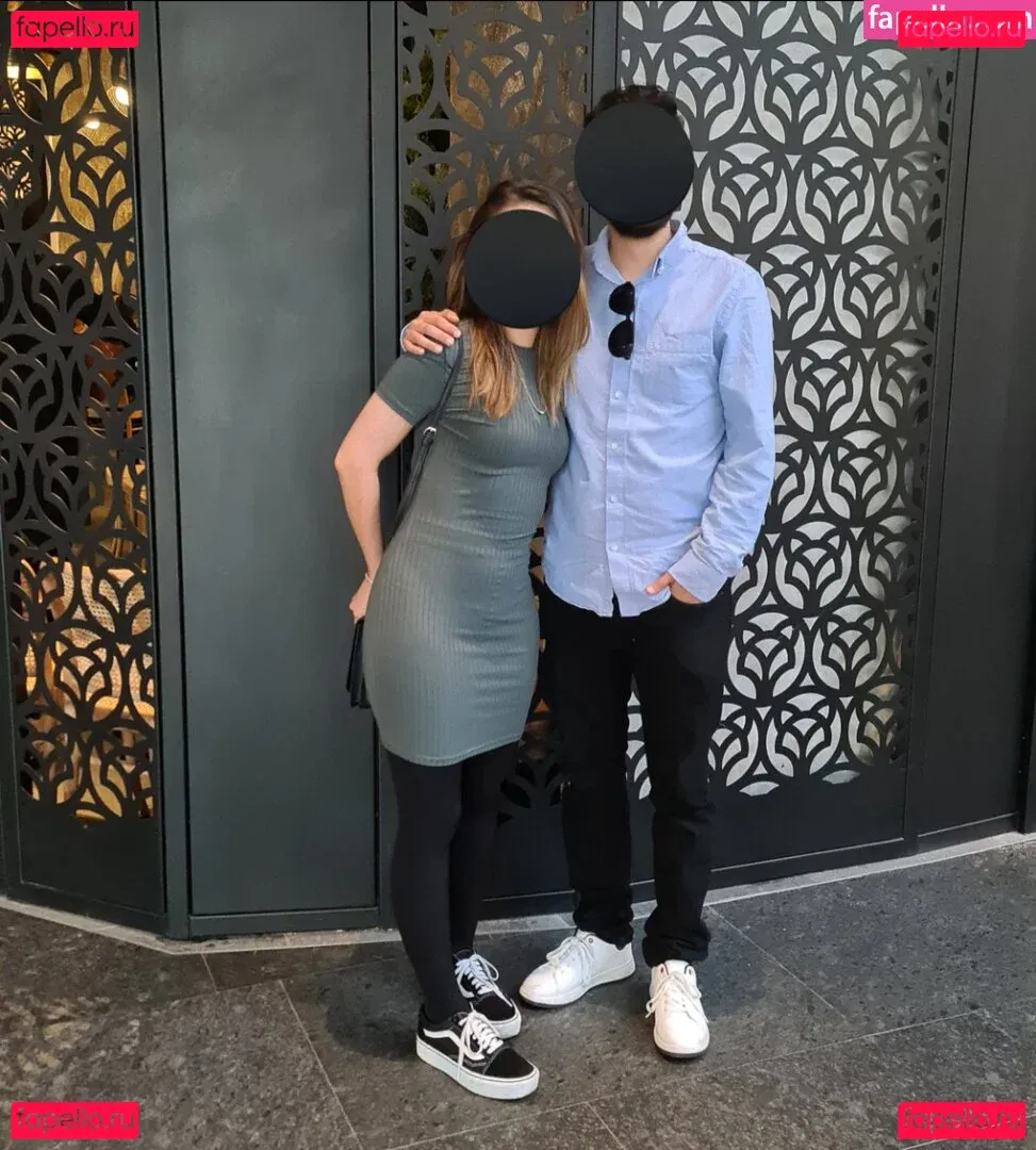 Hotwives XXX / hotwifeemma / katiejaneuk Onlyfans Photo Gallery 