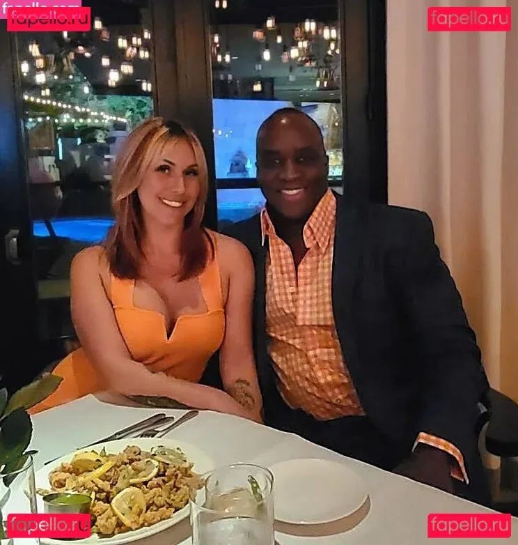 Hotwives XXX / hotwifeemma / katiejaneuk Onlyfans Photo Gallery 