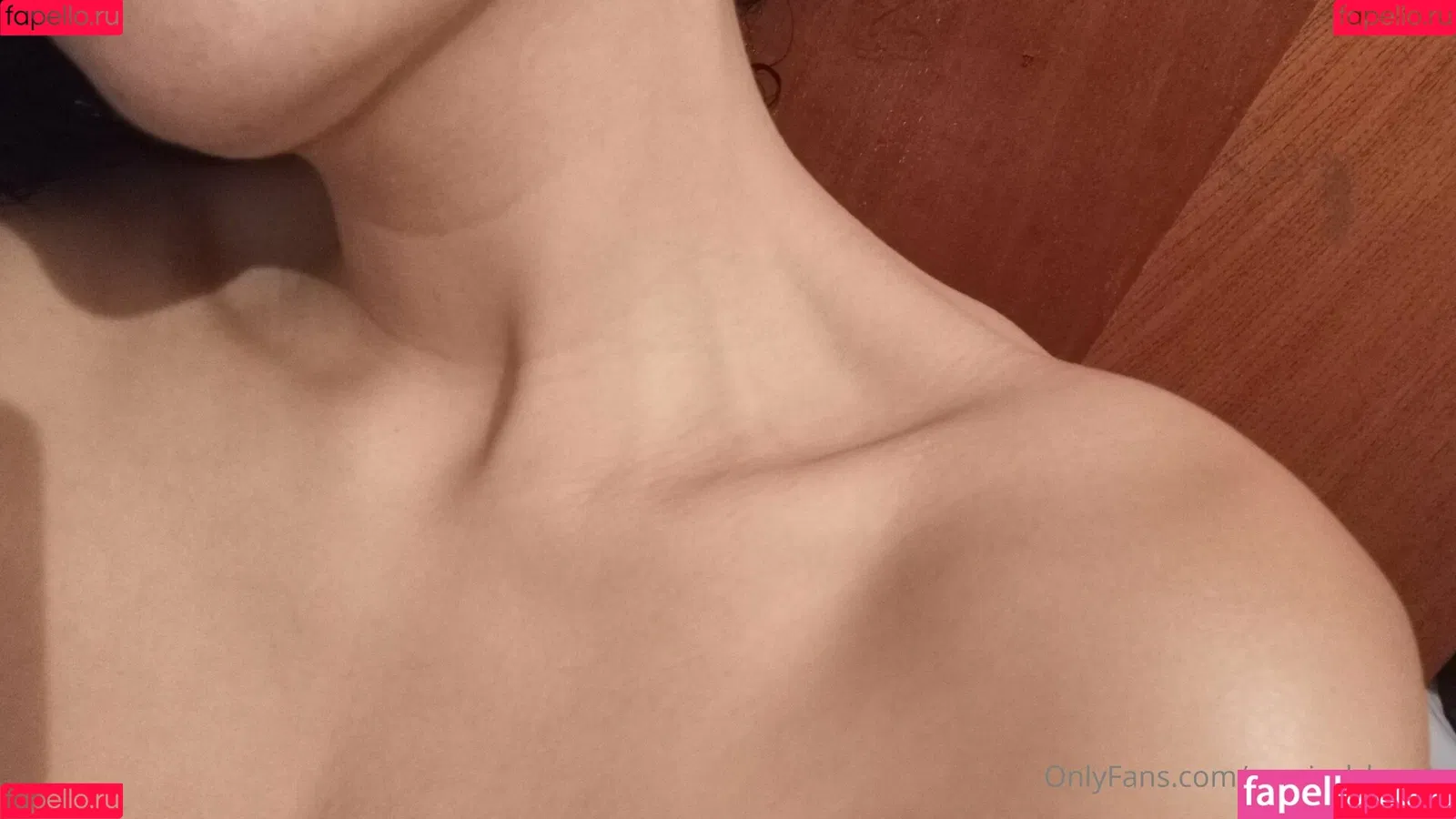 brunettewithcurls Onlyfans Photo Gallery 