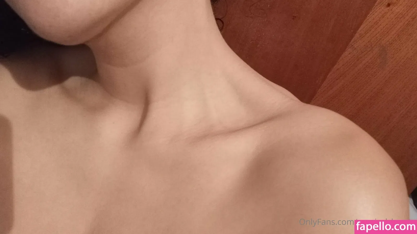 brunettewithcurls Onlyfans Photo Gallery 