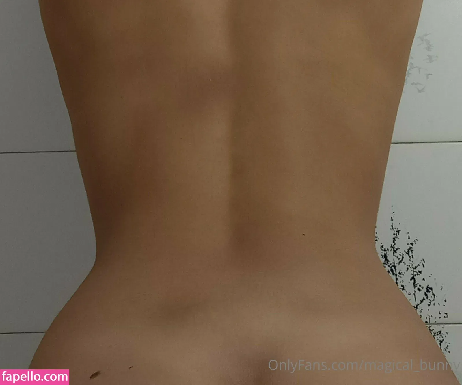 brunettewithcurls Onlyfans Photo Gallery 