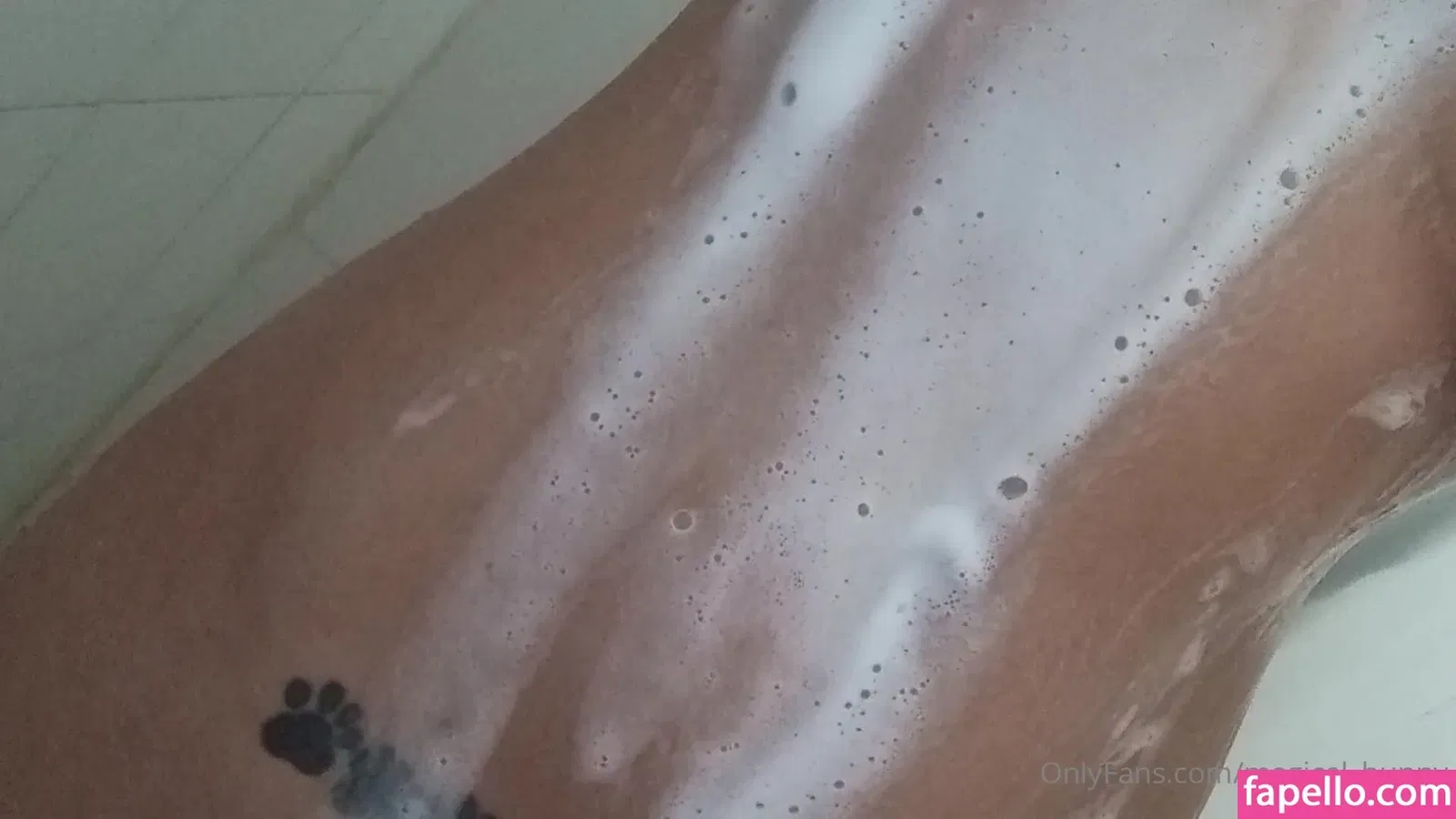 brunettewithcurls Onlyfans Photo Gallery 