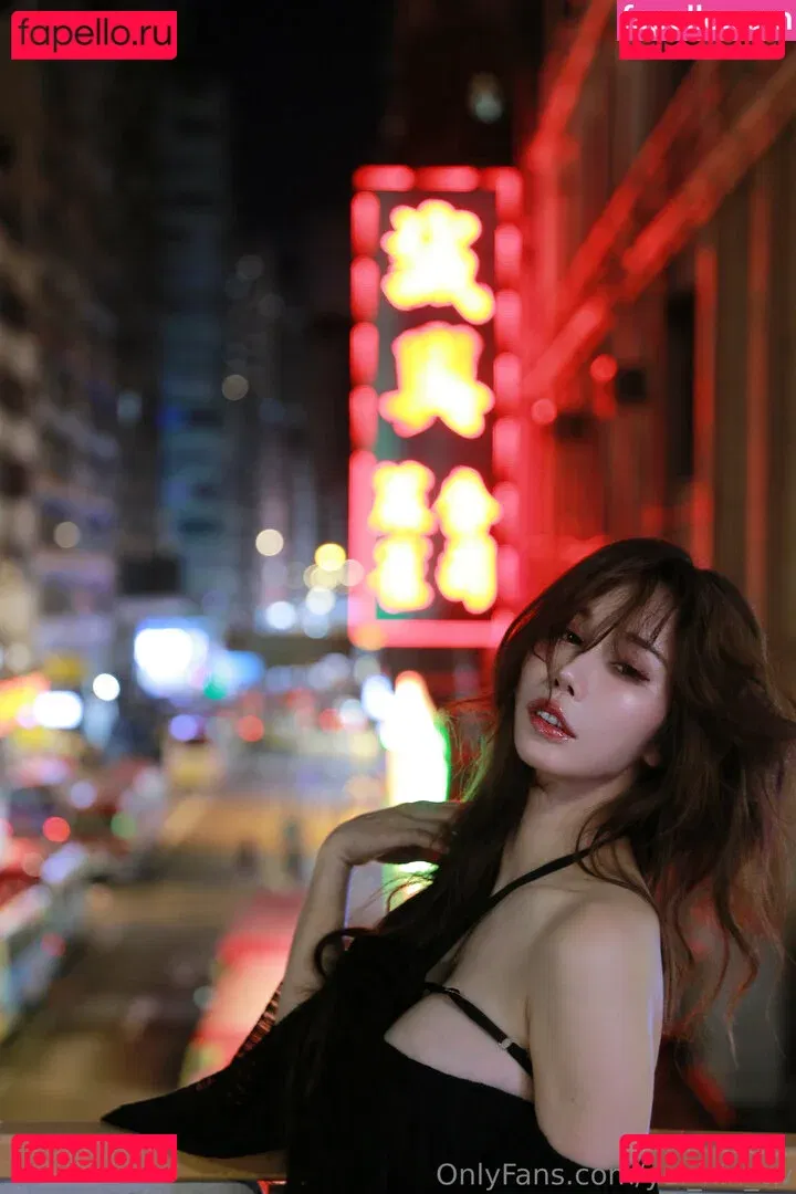 yui_xin_tw Onlyfans Photo Gallery 