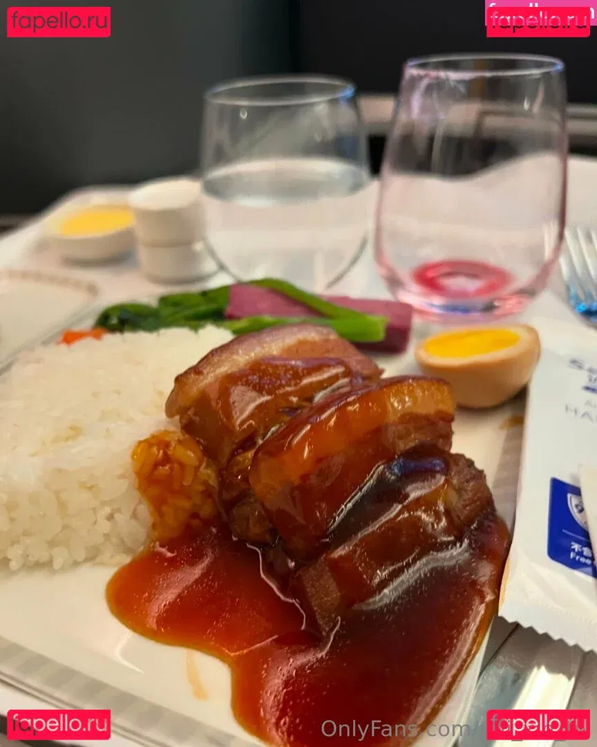 yui_xin_tw Onlyfans Photo Gallery 