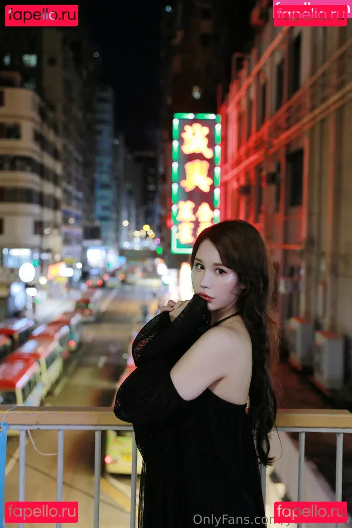 yui_xin_tw Onlyfans Photo Gallery 