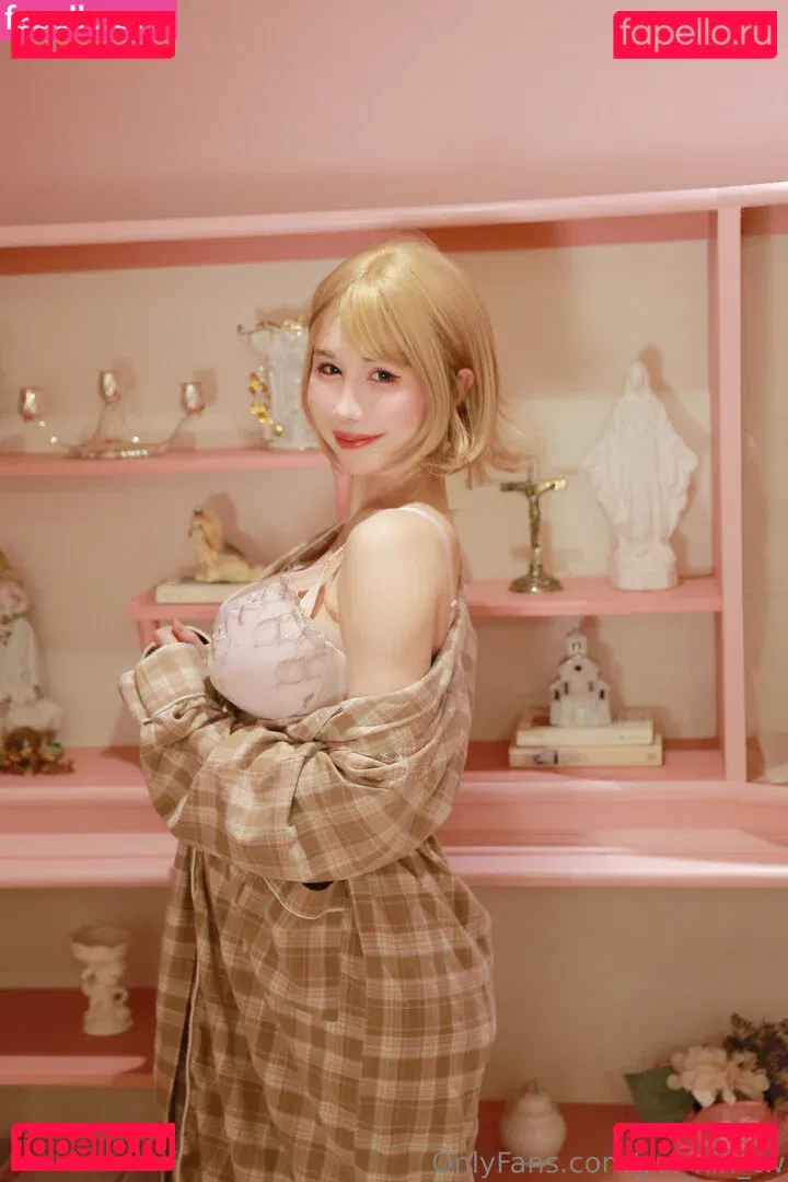 yui_xin_tw Onlyfans Photo Gallery 