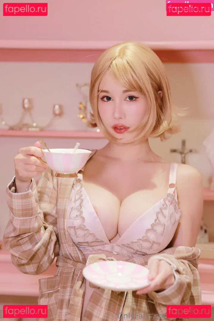 yui_xin_tw Onlyfans Photo Gallery 