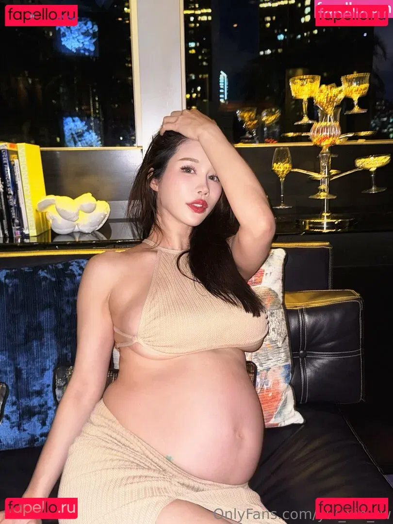 yui_xin_tw Onlyfans Photo Gallery 