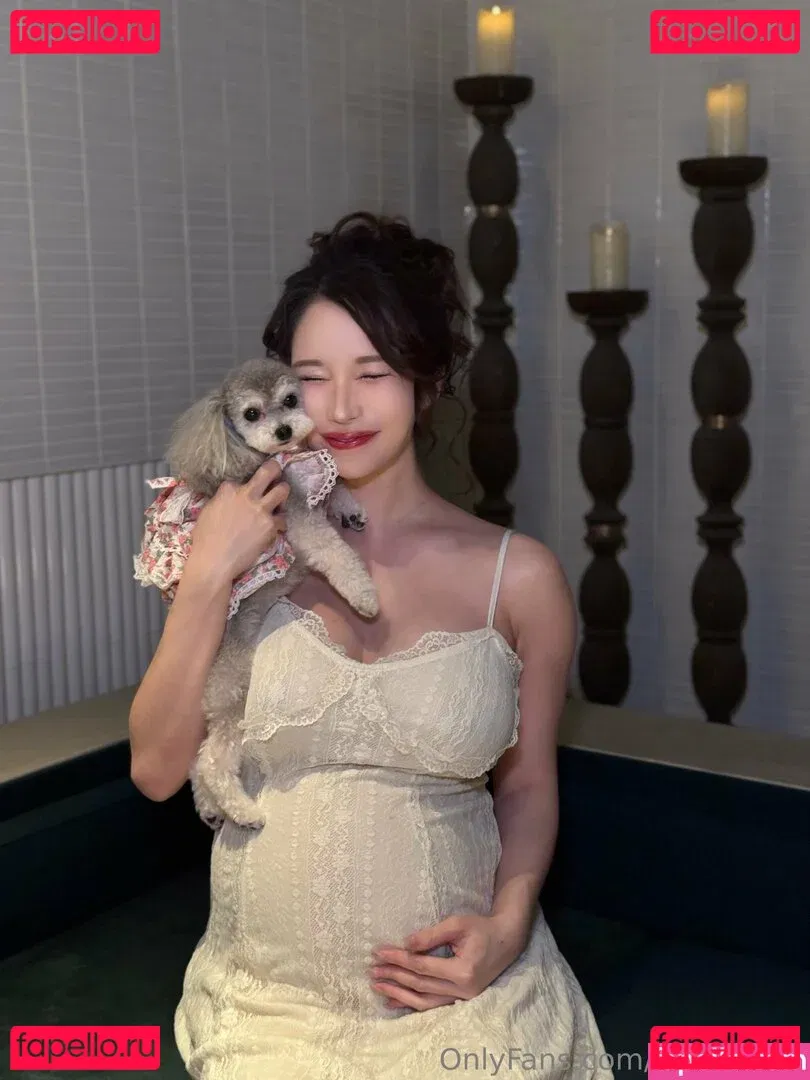 yui_xin_tw Onlyfans Photo Gallery 