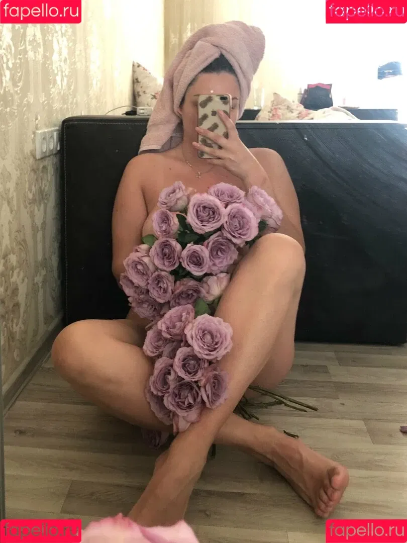 _cassie_flowers / cassie_flower Onlyfans Photo Gallery 