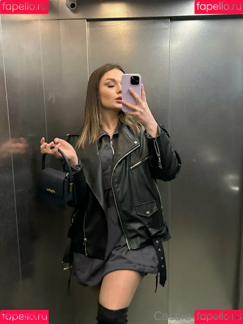 _cassie_flowers / cassie_flower Onlyfans Photo Gallery 