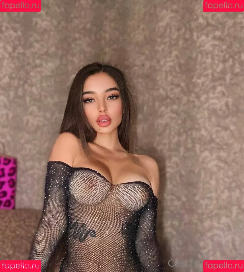 _cassie_flowers / cassie_flower Onlyfans Photo Gallery 