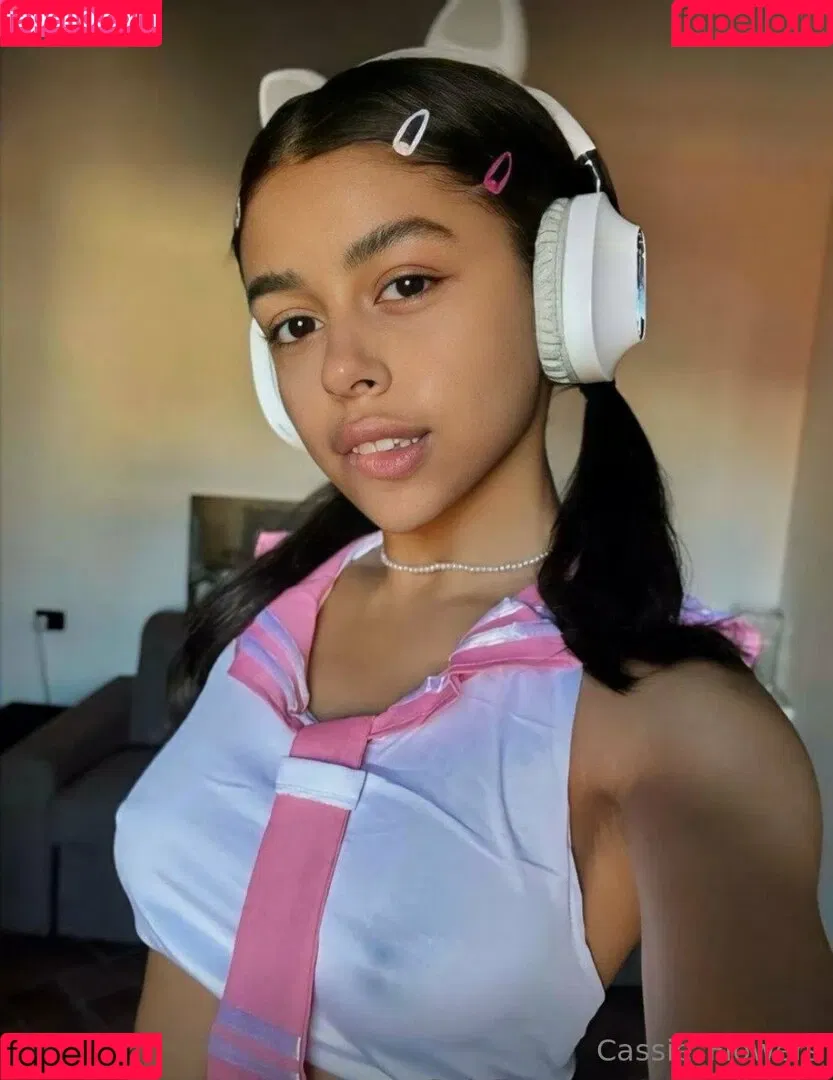 _cassie_flowers / cassie_flower Onlyfans Photo Gallery 