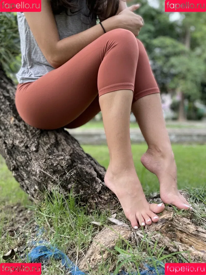 eurasian.feet / eurasian_feet Onlyfans Photo Gallery 