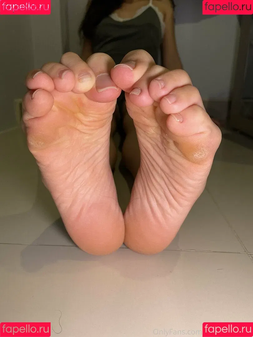 eurasian.feet / eurasian_feet Onlyfans Photo Gallery 
