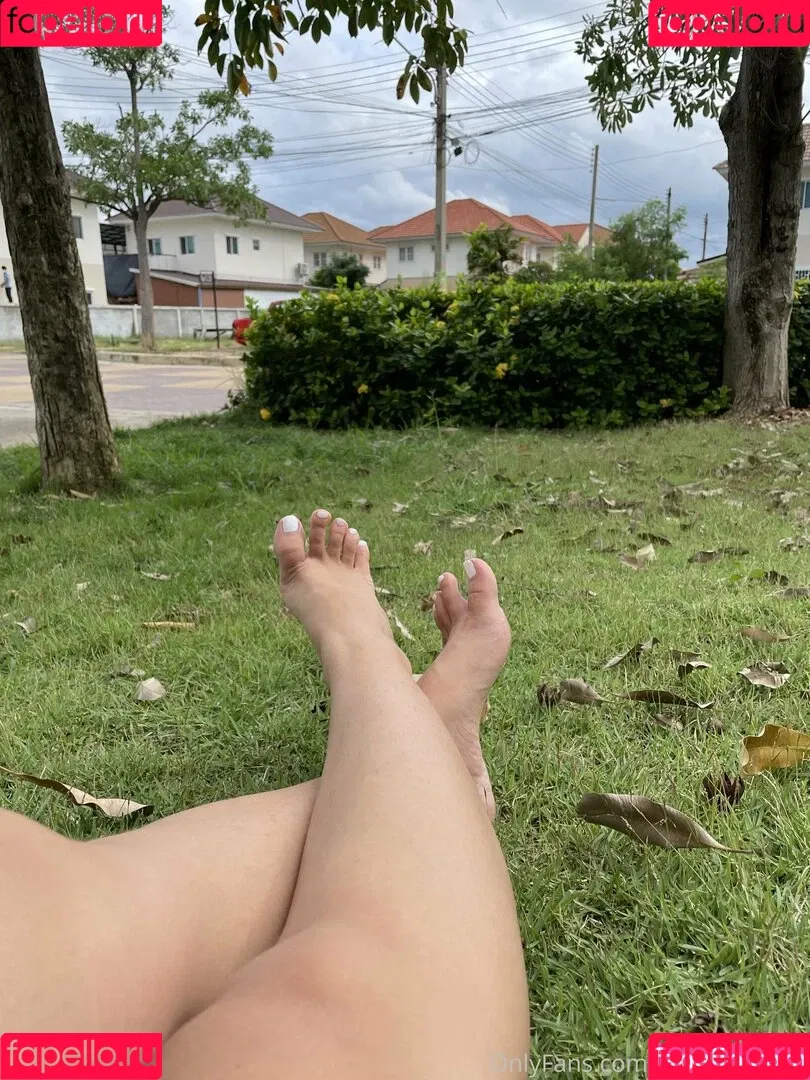 eurasian.feet / eurasian_feet Onlyfans Photo Gallery 