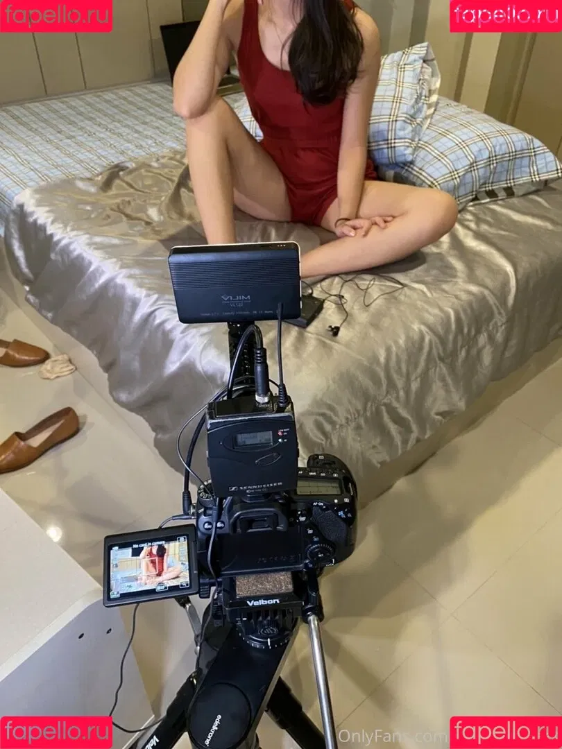 eurasian.feet / eurasian_feet Onlyfans Photo Gallery 