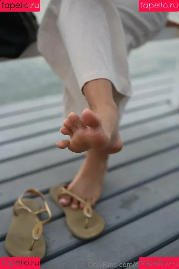 eurasian.feet / eurasian_feet Onlyfans Photo Gallery 