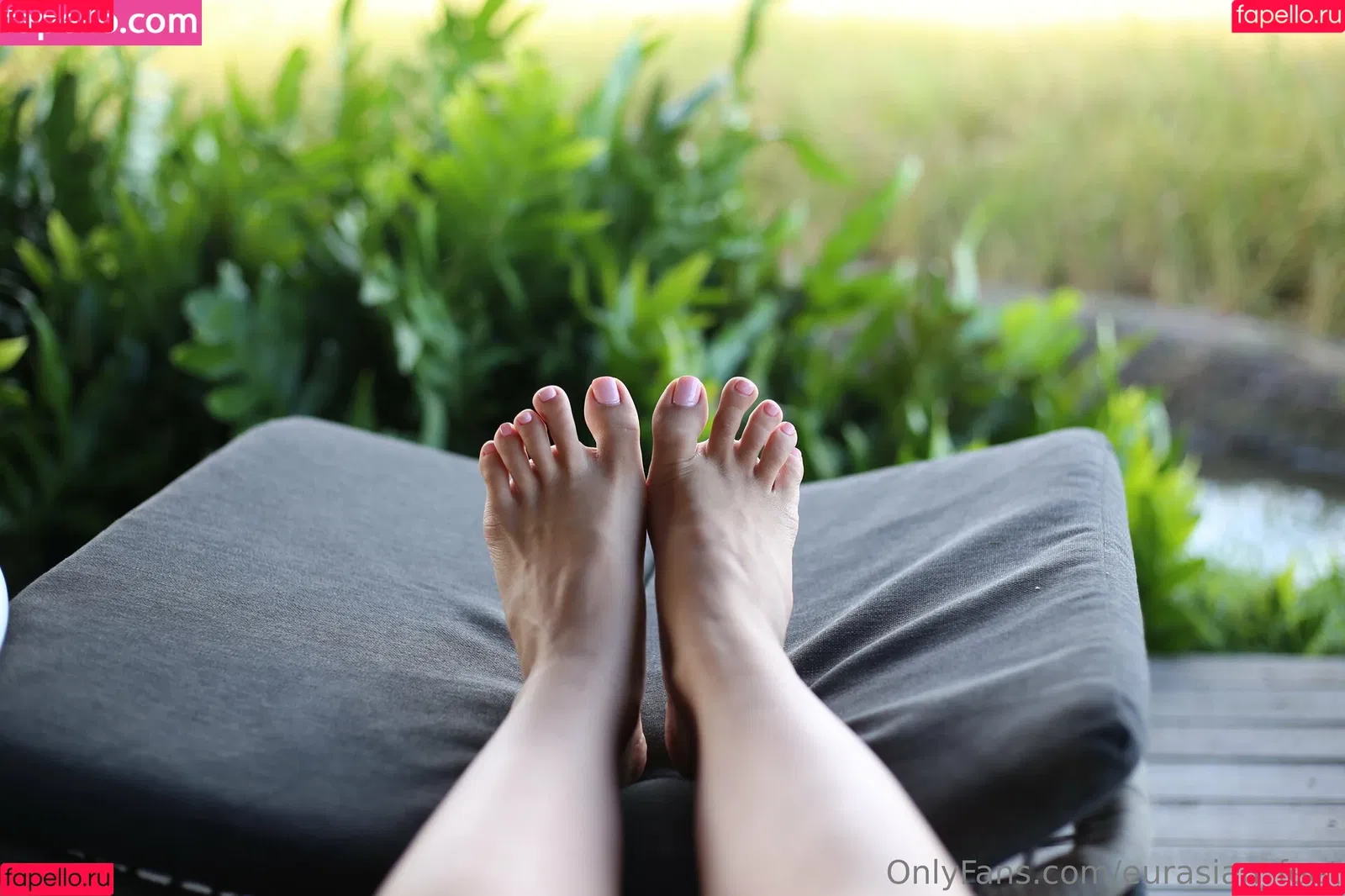 eurasian.feet / eurasian_feet Onlyfans Photo Gallery 