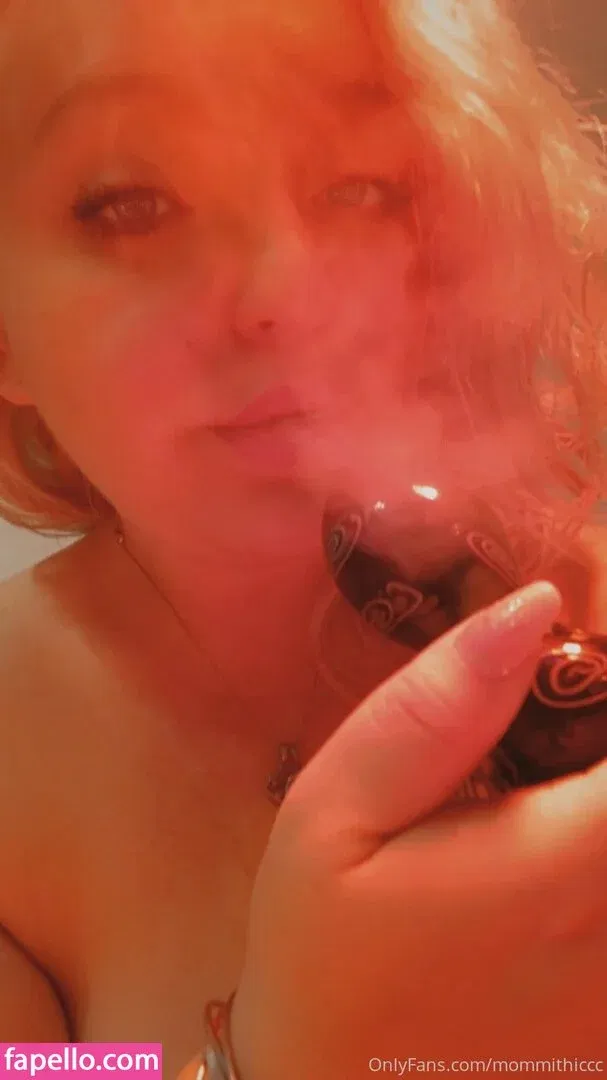 mommithiccc / officialmichellcc Onlyfans Photo Gallery 