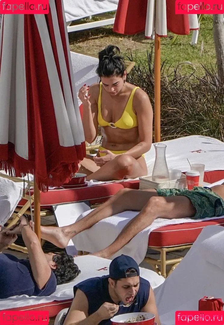 Dua Lipa / dualipa / laaura6996 Onlyfans Photo Gallery 