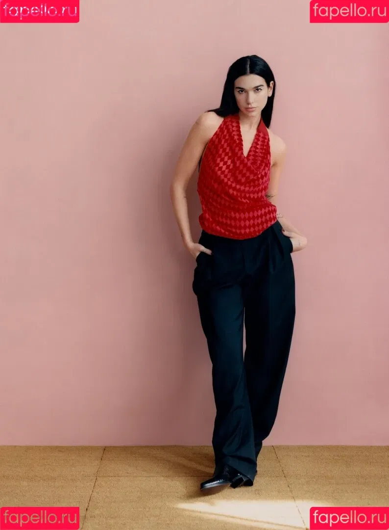 Dua Lipa / dualipa / laaura6996 Onlyfans Photo Gallery 