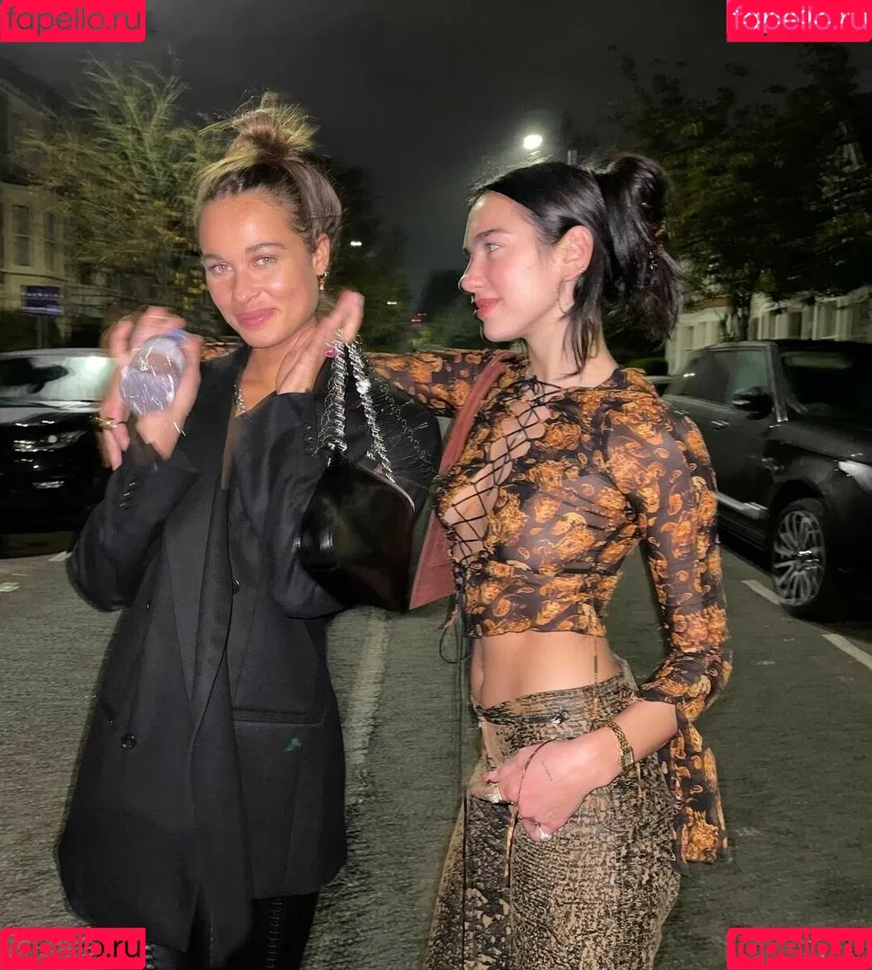 Dua Lipa / dualipa / laaura6996 Onlyfans Photo Gallery 