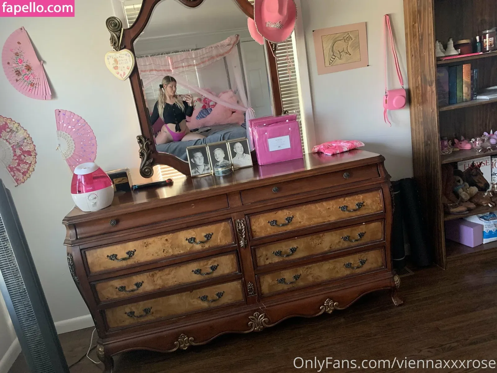 vienna_rose / viennaxxxrose Onlyfans Photo Gallery 