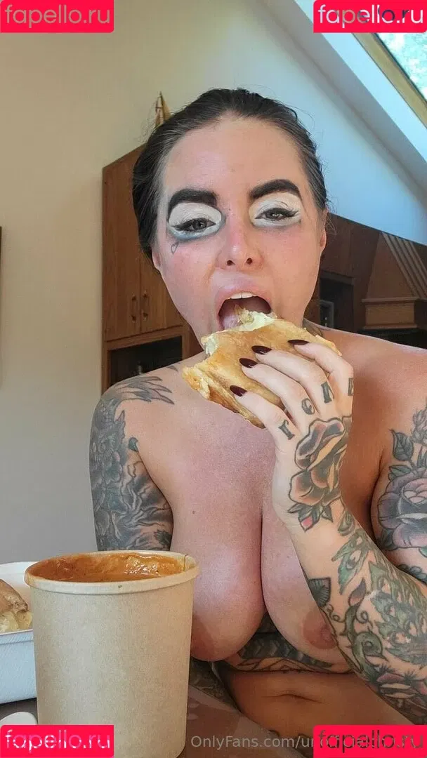 unofficialchristy Onlyfans Photo Gallery 